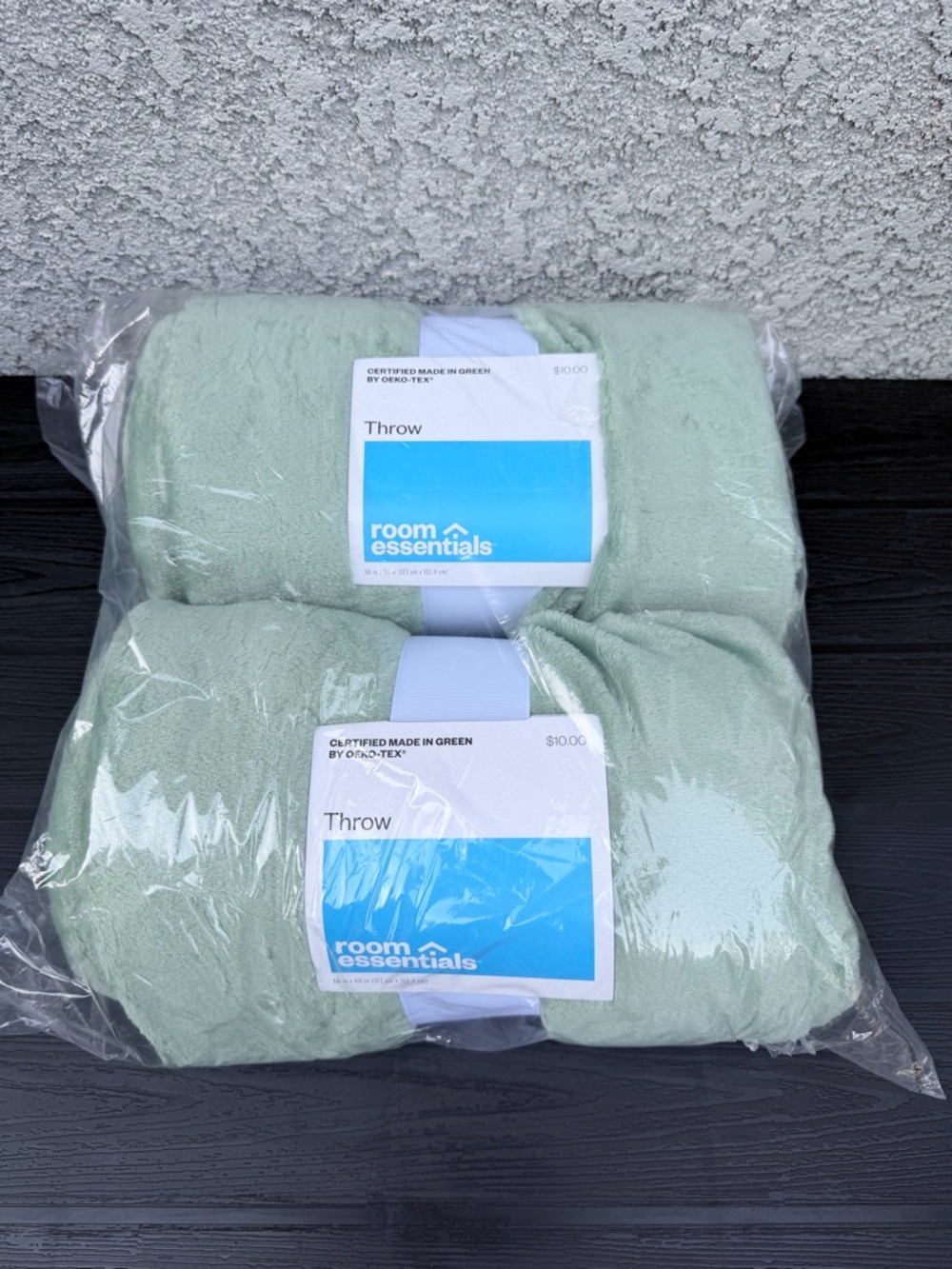 Room Essentials Light Mint Green Throw Blanket Duo